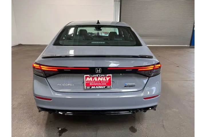 $28964 : Honda Accord Hybrid 2023 Spo image 4