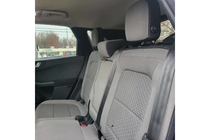 $7999 : 2020 Escape SE image 10