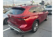 $33991 : Toyota Highlander Hybrid 202 thumbnail