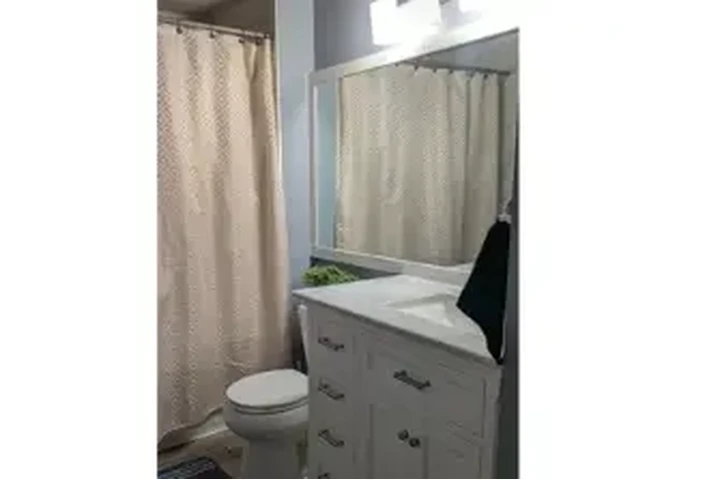 $900 : Se Renta Cuarto Moreno Valley image 2