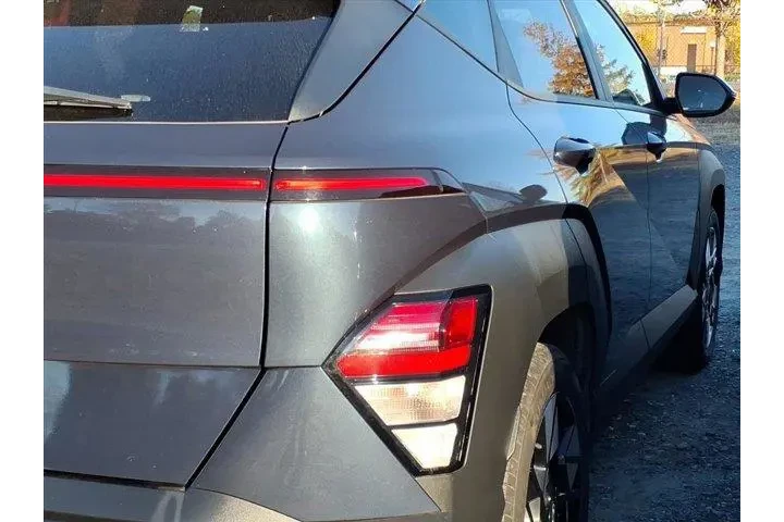 $21788 : Hyundai KONA 2025 SEL 4dr Cr image 7