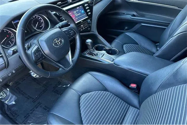 $20042 : Toyota Camry 2020 SE 4dr Sed image 5