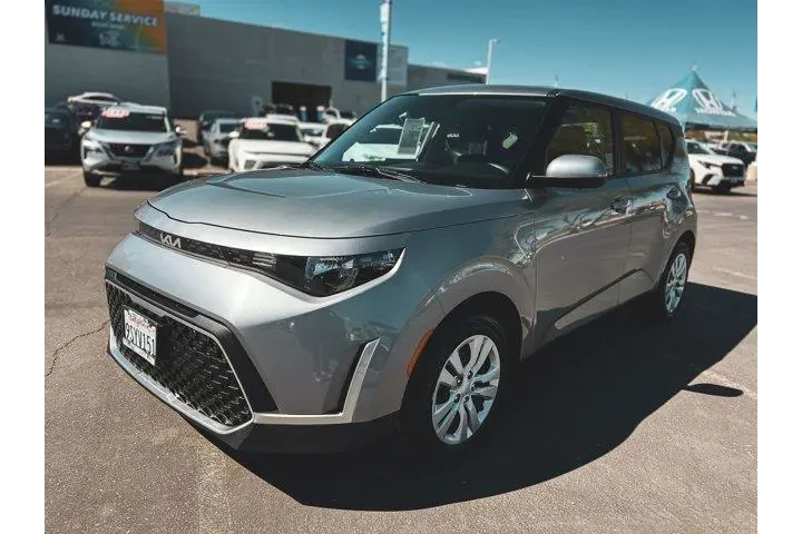 $20997 : Kia Soul 2025 LX 4dr Crossov image 3