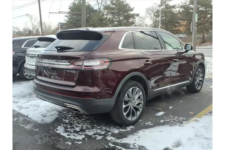 $32895 : Lincoln Nautilus 2022 AWD Re image 4