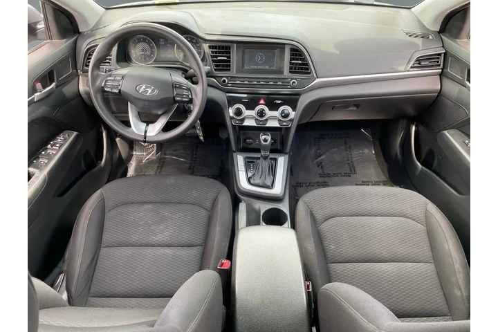 $22407 : Hyundai ELANTRA 2019 image 10