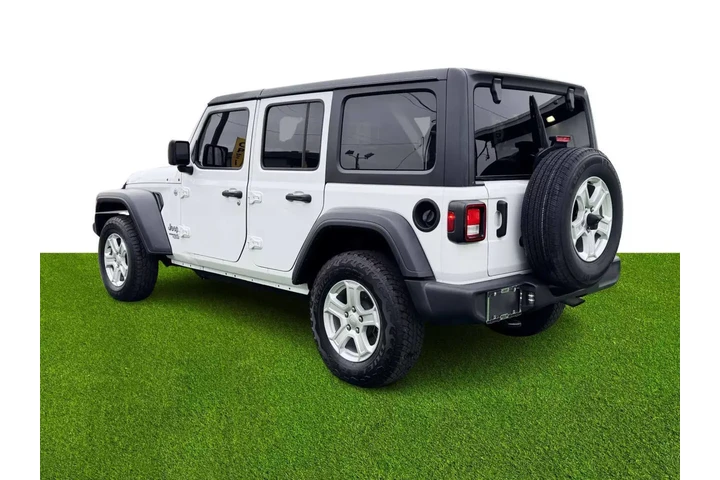 Jeep Wrangler Unlimited image 8