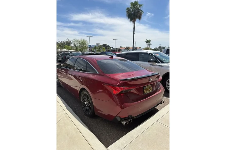 $23900 : Toyota Avalon 2019 XLE 4dr S image 6