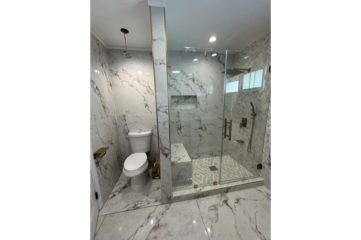 Remodelación de baños image 7
