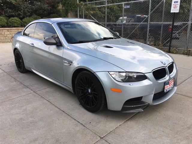 $29999 : 2010 BMW M3 image 10