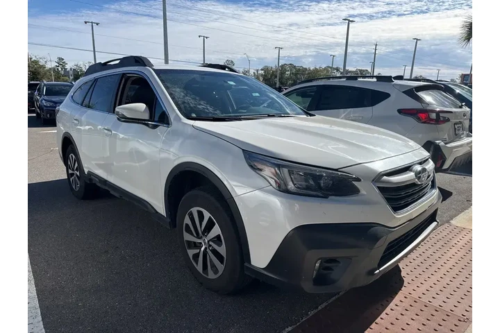 $23292 : Subaru Outback 2021 AWD Prem image 3