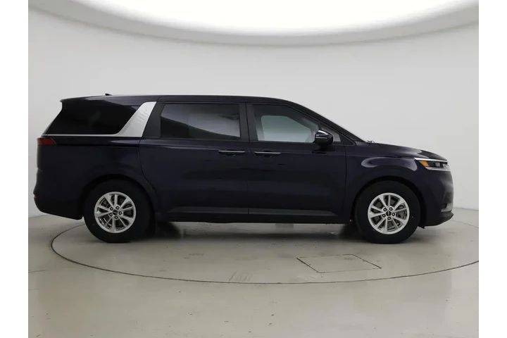 $26998 : Kia Carnival 2023 LX 4dr Min image 7