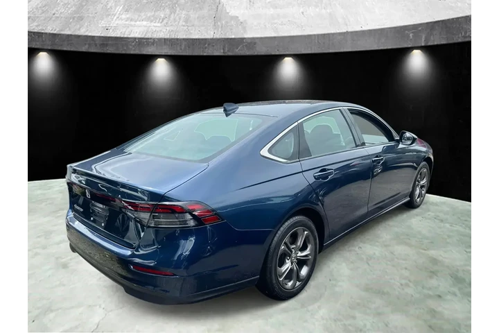 $24985 : Honda Accord 2024 EX 4dr Sed image 5