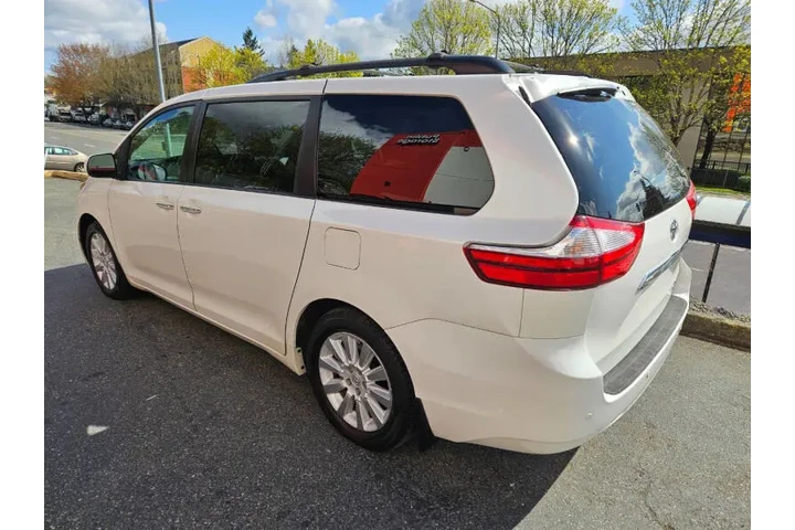 $18999 : 2015 Sienna XLE Premium 7-Pas image 6