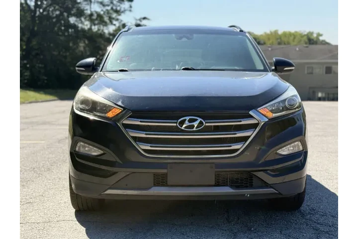 $11999 : 2016 Tucson Limited image 5