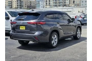 $23497 : Toyota Highlander 2021 L 4dr thumbnail