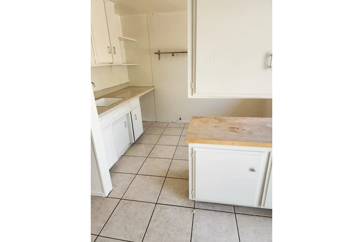 $2400 : Se renta apartament en Rialto image 4