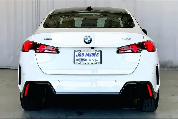 $34591 : BMW 2 Series 2025 AWD 228 xD image 3