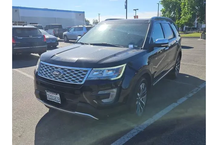 $18000 : Ford Explorer 2017 AWD Plati image 1