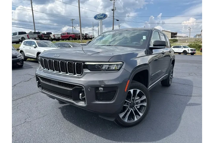 $32074 : Jeep Grand Cherokee 2022 4x4 image 1