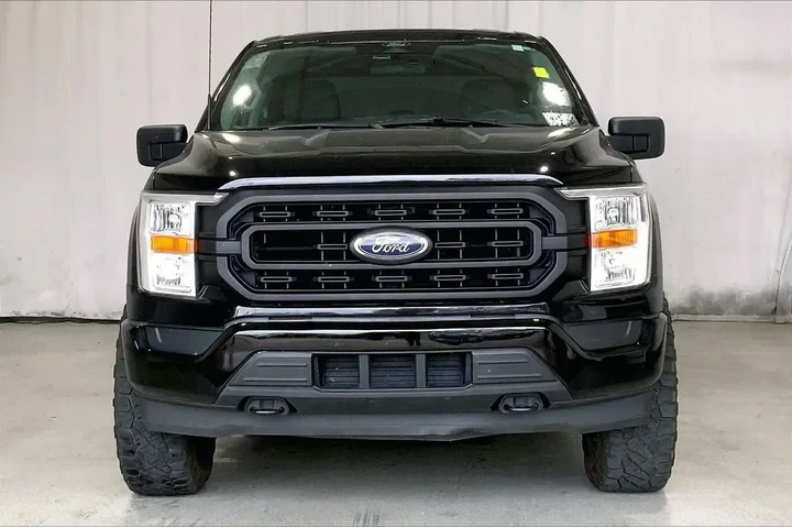 $27291 : Ford F-150 2021 4x4 XL 4dr S image 3