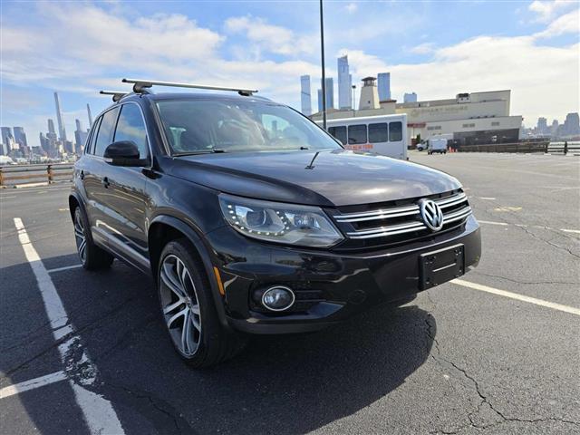 $9950 : 2017 VOLKSWAGEN TIGUAN image 3