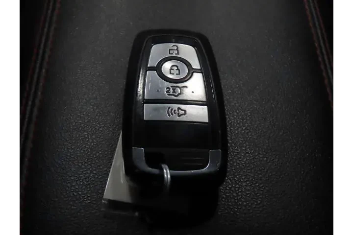 $21795 : Ford Escape 2024 ST-Line 4dr image 6