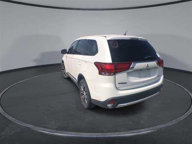 $11500 : PRE-OWNED 2016 MITSUBISHI OUT image 7