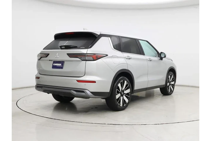$26998 : Mitsubishi Outlander 2025 AW image 8