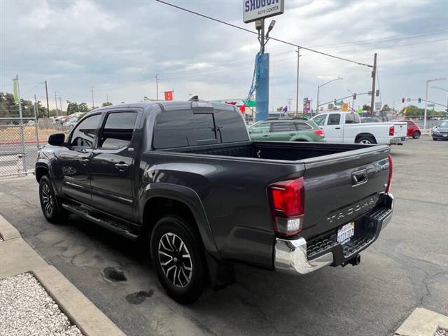 $28150 : 2019 Tacoma SR5 V6 image 8