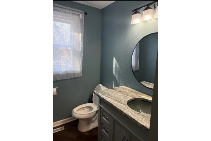 $2800 : Rent image 4