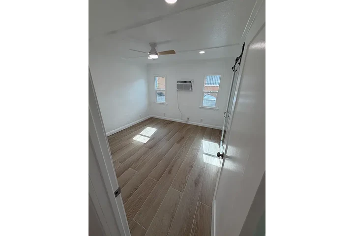 $1100 : 2 recamara alquiler image 3