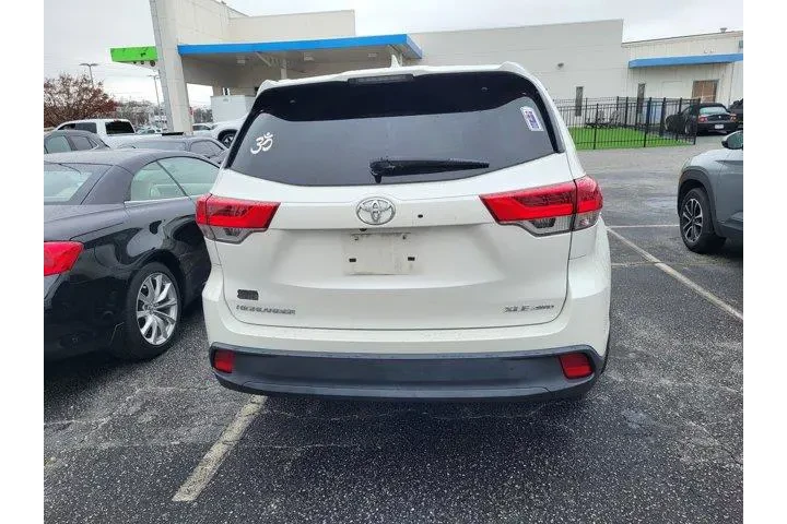 $27162 : Toyota Highlander 2019 AWD X image 5