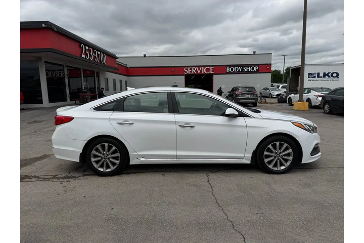 $8980 : 2017 Sonata Limited image 1