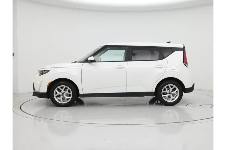 $17998 : Kia Soul 2024 LX 4dr Crossov image 3