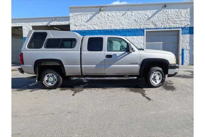$17986 : Chevrolet Silverado 2500HD 2 image 1