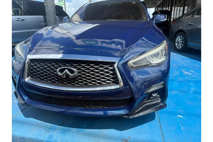 $1500 : Q50 3.0 LUXE image 2