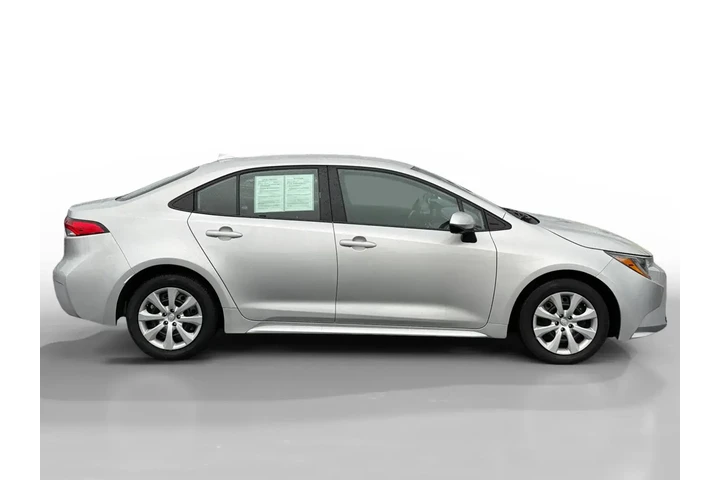 $21454 : Toyota Corolla 2025 LE 4dr S image 6