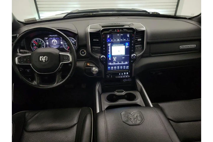 $37998 : Ram 1500 2021 4x2 Laramie 4d image 9
