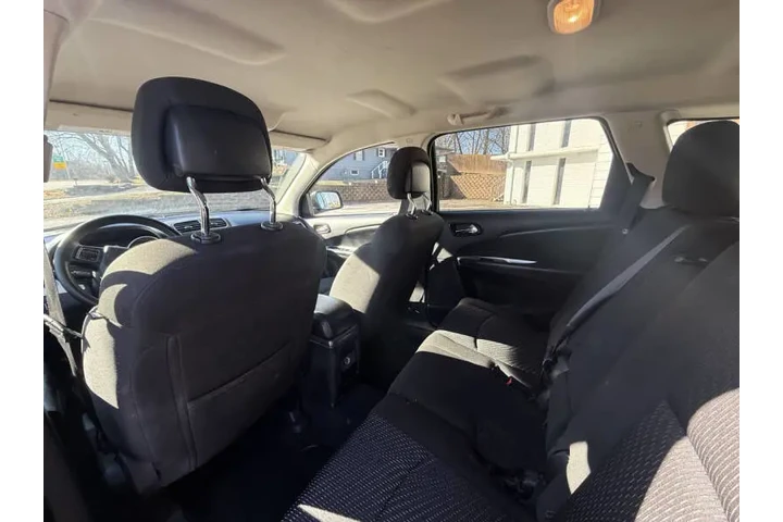 $4999 : 2019 Journey SE Value Package image 5