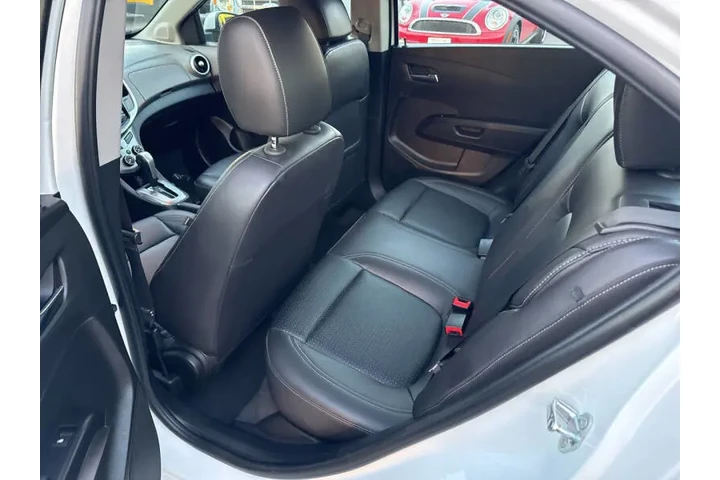 $9998 : 2018 Sonic Premier Auto image 10