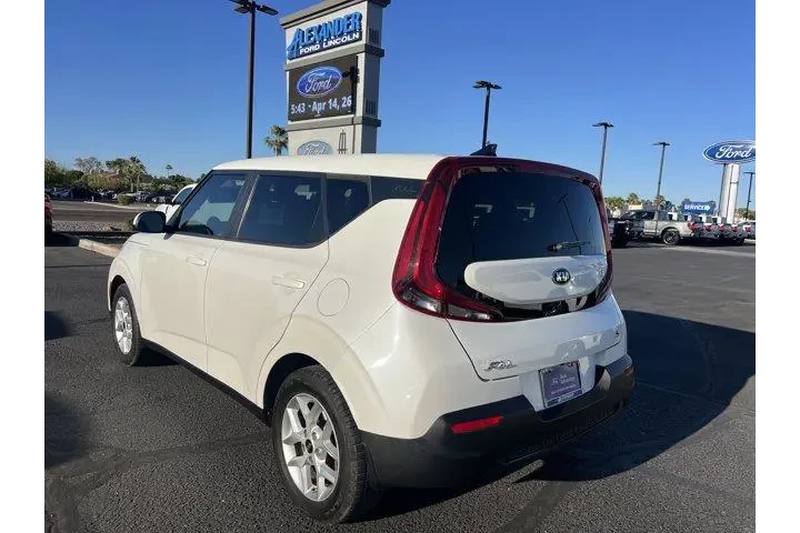 $17999 : Kia Soul 2021 S 4dr Crossove image 7
