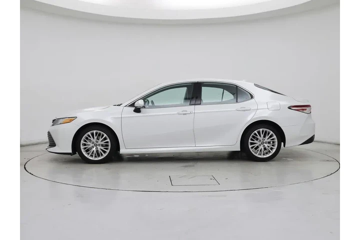 $26998 : Toyota Camry 2020 XLE 4dr Se image 3