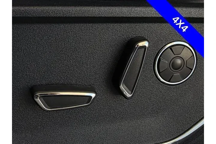 $39850 : Ford F-150 2021 4x4 XLT 4dr image 7