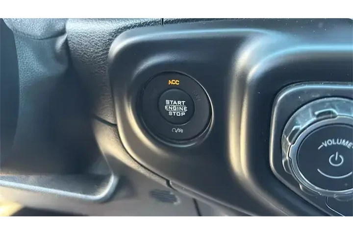 $17347 : Jeep Wrangler Unlimited 2019 image 10