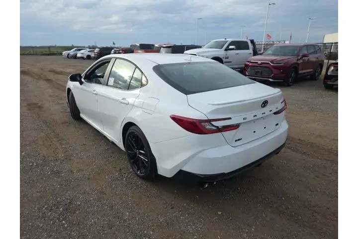 $37900 : Toyota Camry 2026 SE 4dr Sed image 4