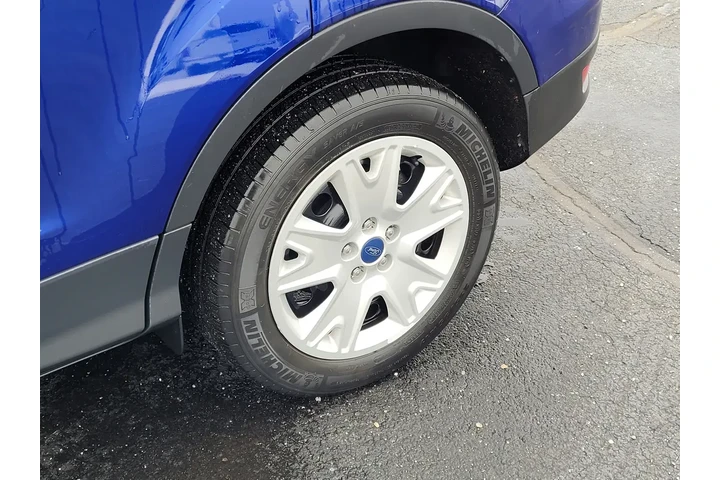 $11595 : Ford Escape 2016 S 4dr SUV image 10