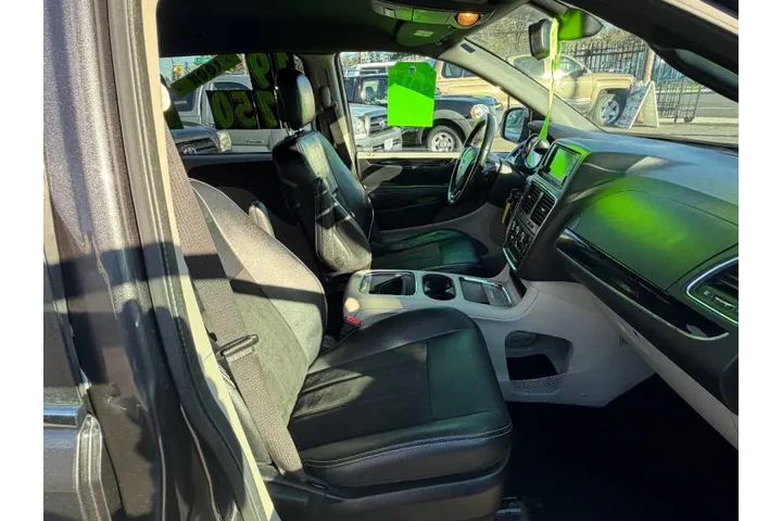 $4750 : 2019 Grand Caravan SXT image 10