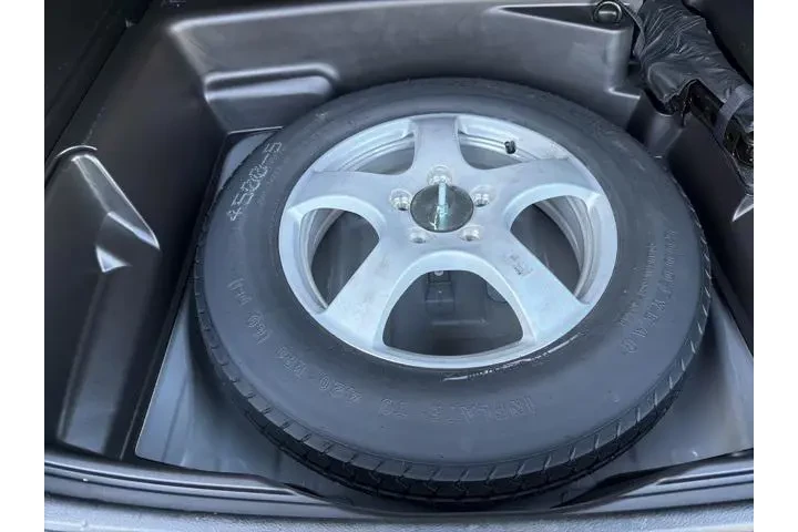 $30798 : Jeep Grand Cherokee 2023 4x4 image 8