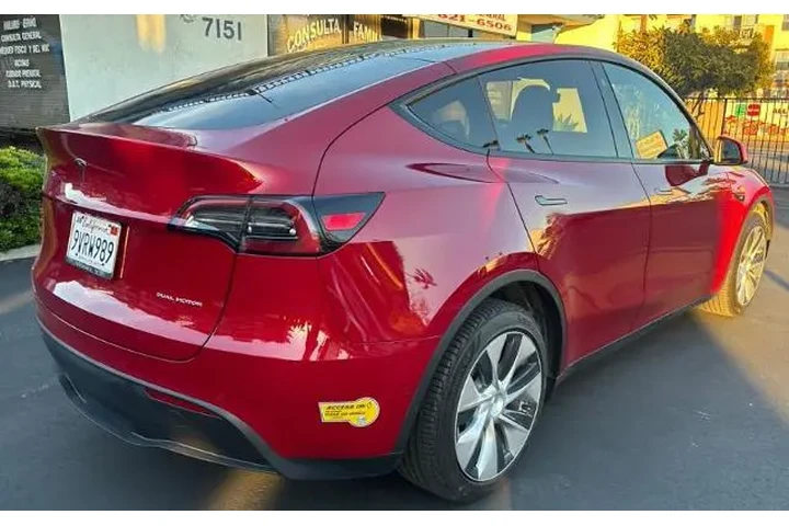 $29800 : Tesla Model Y 2021 AWD Long image 3