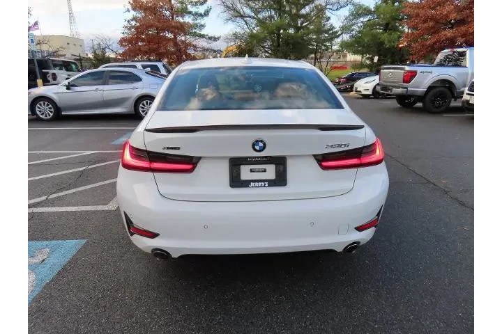 $26000 : BMW 3 Series 2022 AWD 330i x image 6